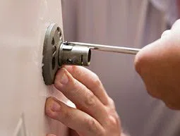 Security Locksmith Services San Diego, CA 619-824-3414 - 18-Emergency-Opening
